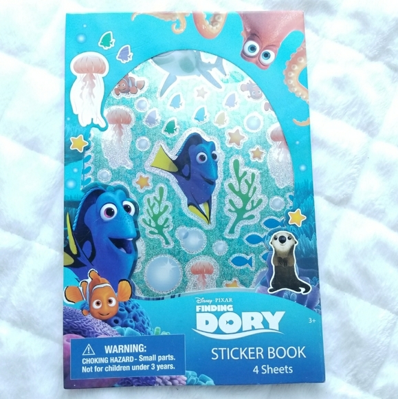 new Finding Nemo 6 pc Kids Activity Set Pencils Stickers Party Favors Coloring - Picture 5 of 7